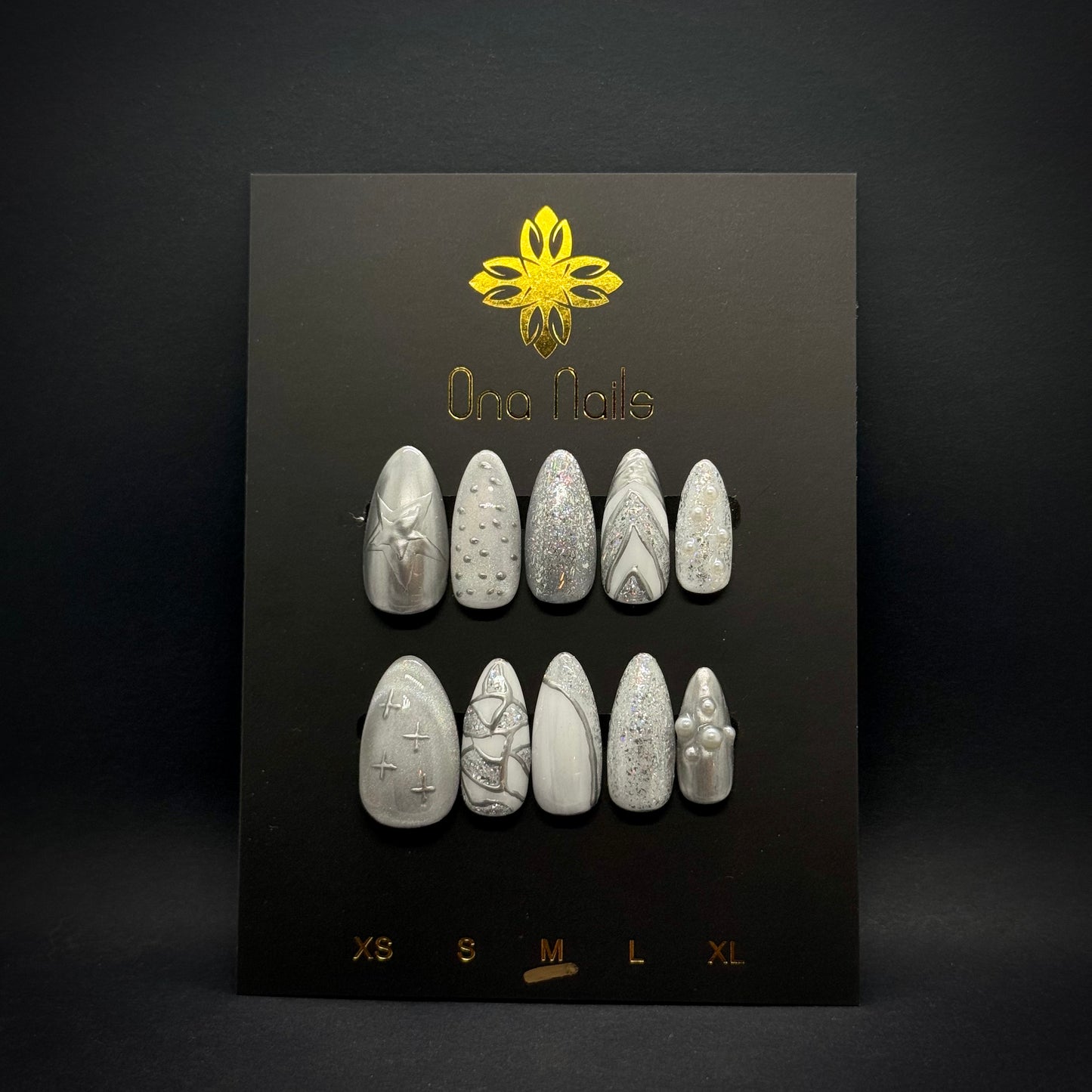 《銀熠星芒》Ona084