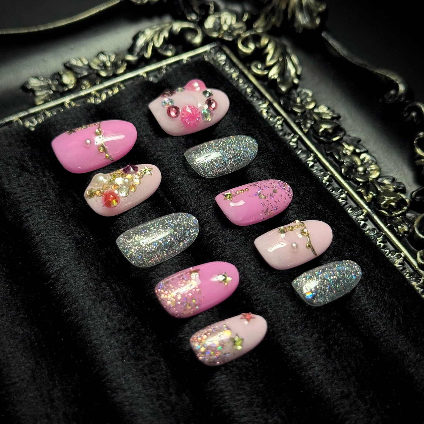 《Christmas Time Is Here》Ona109