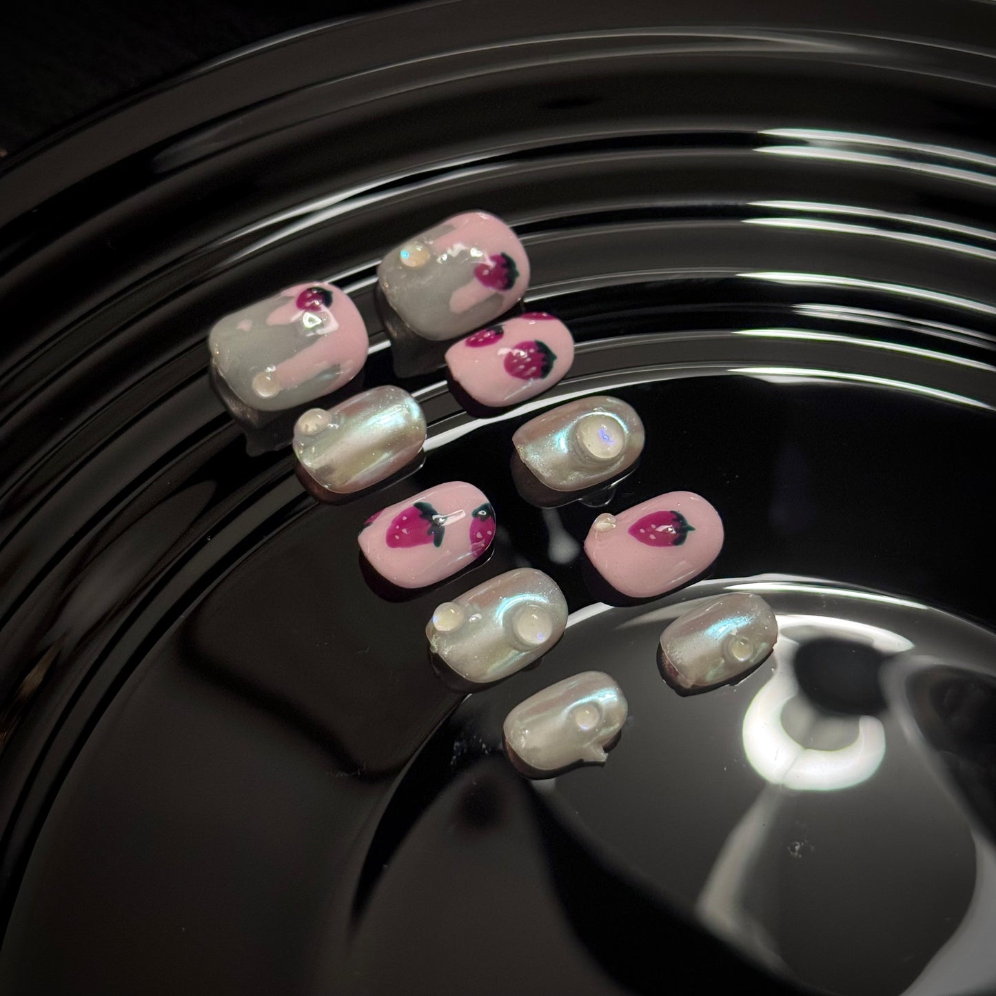 《Strawberry Milk 》Ona040